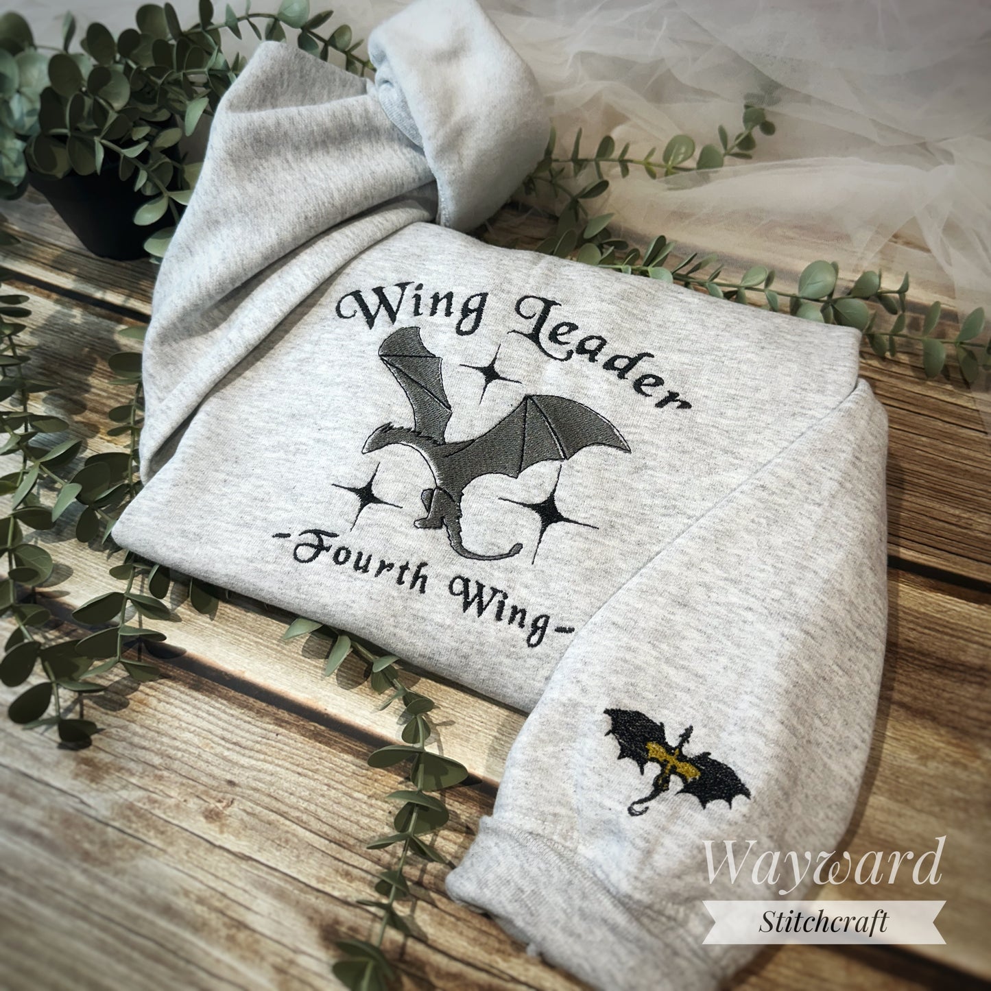 Wingleader Simple Embroidered Sweatshirt