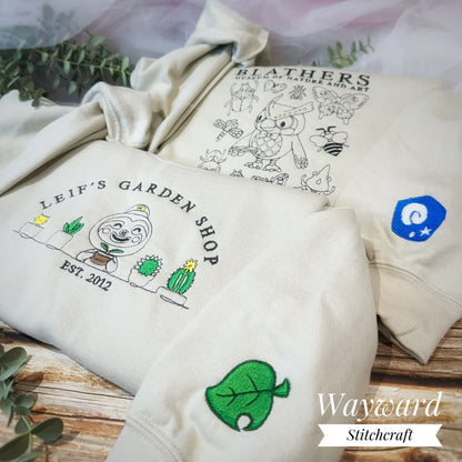 Owl Fossil Museum Embroidered Sweatshirt